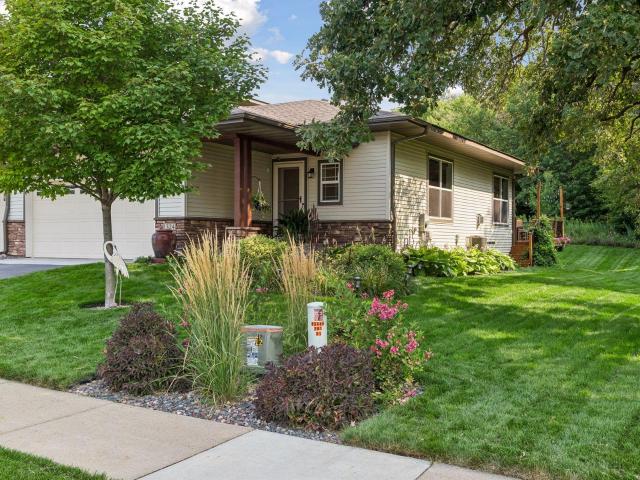 Townhouse for sale in Lylewood Glen, Carver