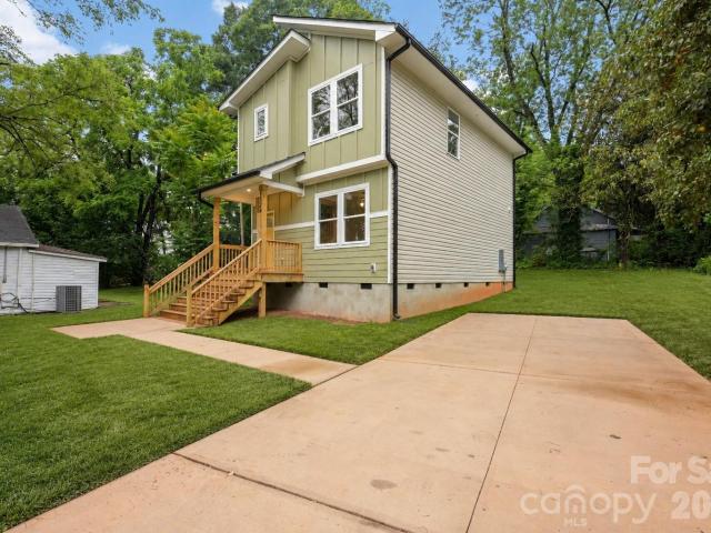 House for sale in Statesville, Iredell County