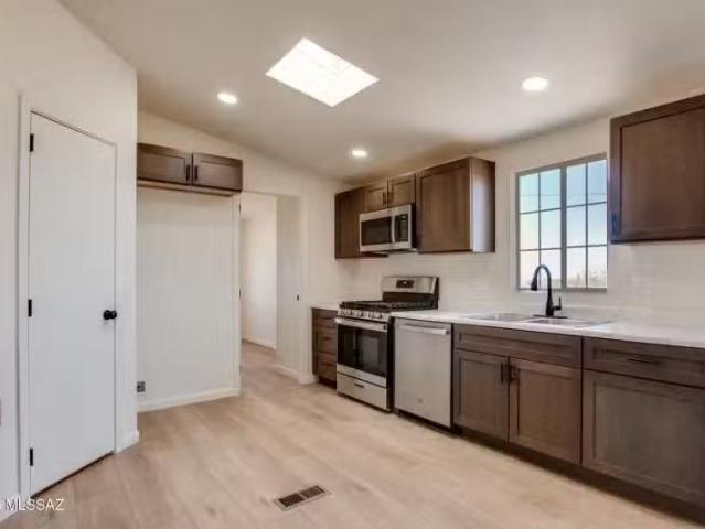 House for rent in Marana