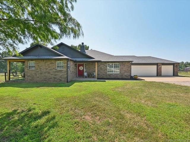 House for sale in Coweta, Oklahoma