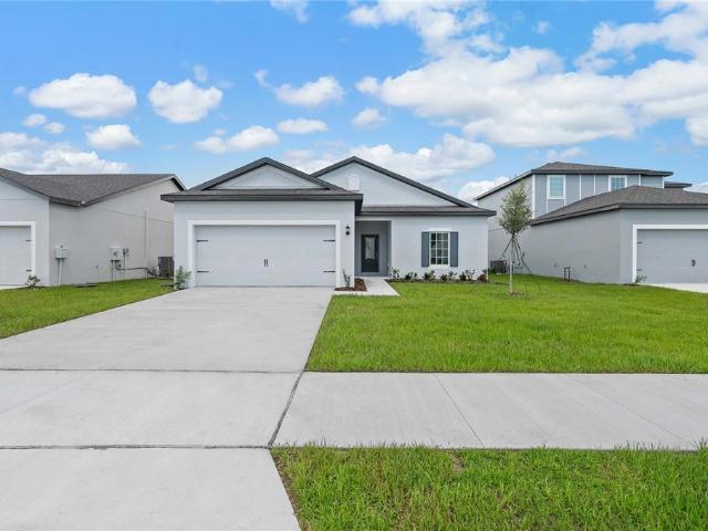 House for sale in Astatula, Florida