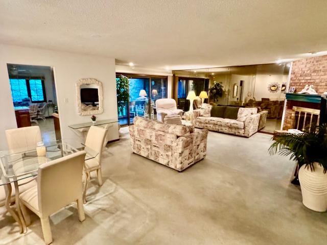 Condo for sale in Palos Heights, Illinois