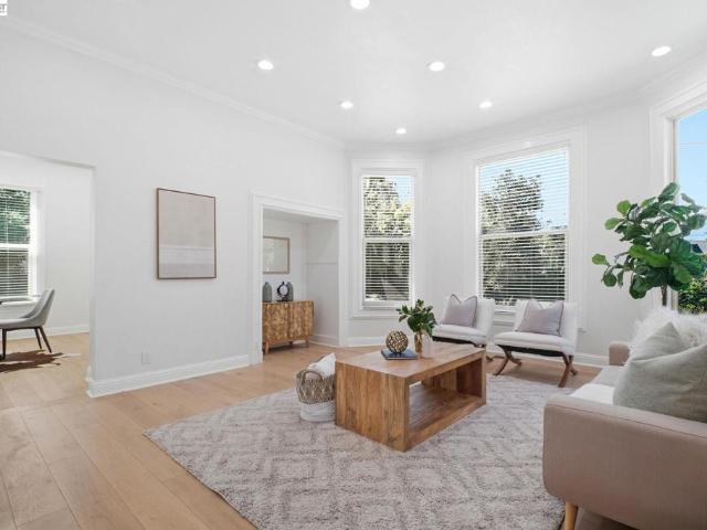 House for sale in Hayward, California