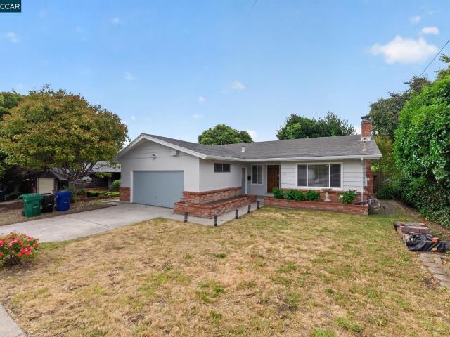 House for sale in Pinole, California