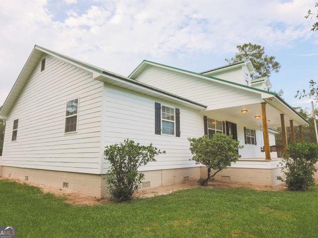 House for sale in Nahunta, Georgia