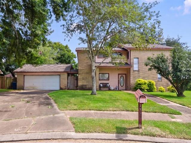 House for sale in Angleton, Texas