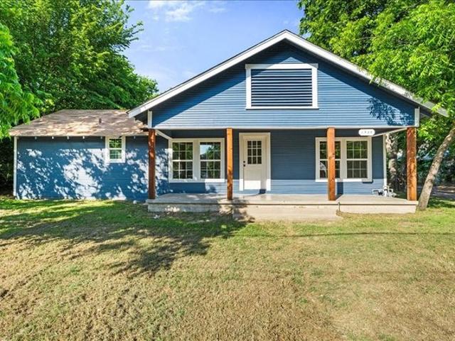 House for sale in Navarro, Texas