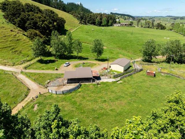 House for sale in Paparoa, Northland