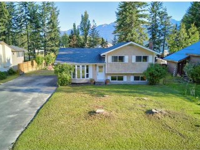 House for sale in Golden, British Columbia
