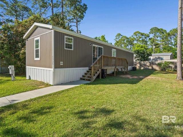 House for sale in Lillian, Alabama