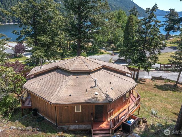 House for sale in Eastsound, Washington