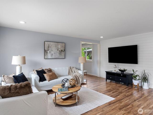 House for sale in Washington