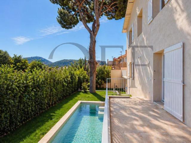 Maison vente à Marseille, Cassis