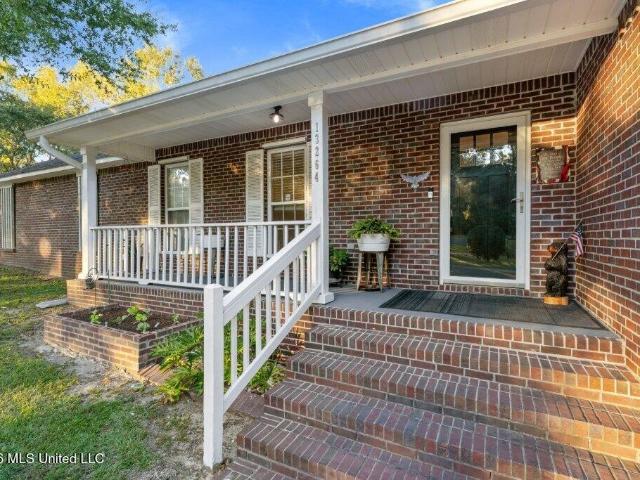 House for sale in Pass Christian, Harrison County