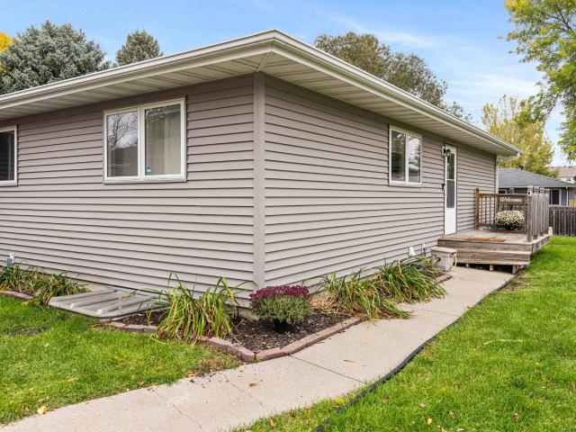 House for sale in Moorhead, Clay County