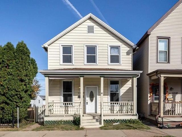 House for sale in Dubuque, Iowa