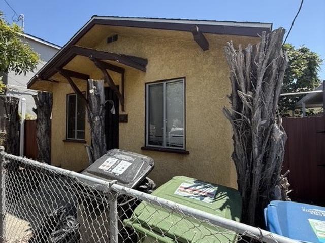 House for sale in Canoga Park, California
