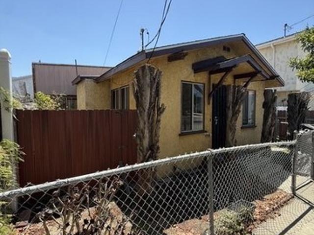 House for sale in Canoga Park, California