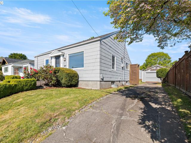 House for sale in Oregonia