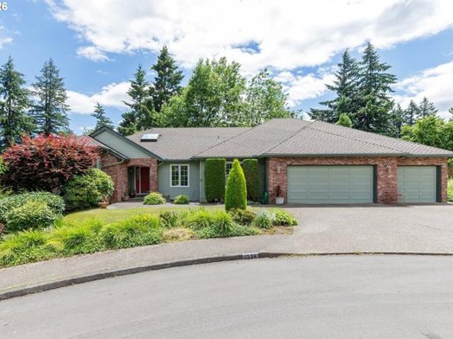 House for sale in Oregonia