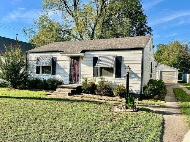 House for sale in Coffeyville, Montgomery County