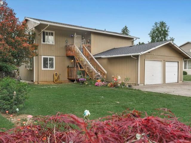House for sale in Oregonia