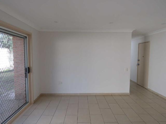 Townhouse for rent in Mount Pritchard, Sydney