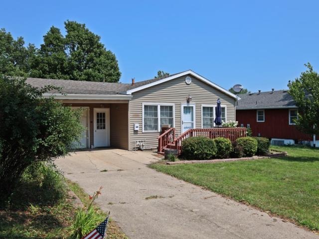 House for sale in Emmet, Iowa