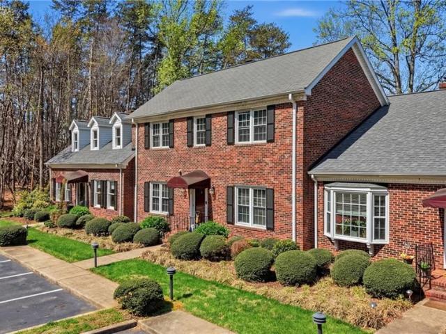 Townhouse for sale in Reidsville, North Carolina