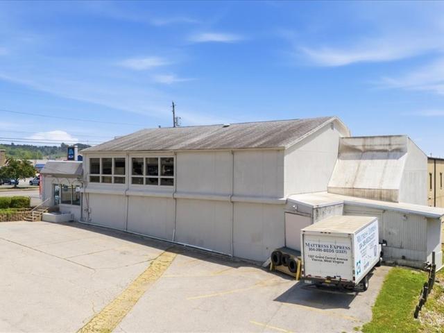 House for sale in Vienna, West Virginia