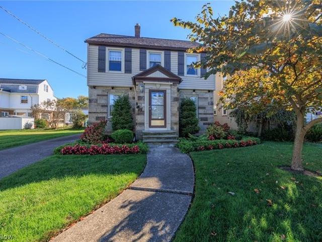 House for sale in Lorain, Lorain County