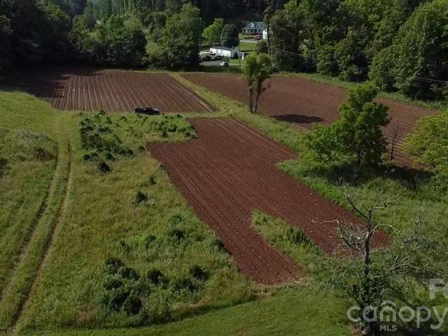 House for sale in Bakersville, North Carolina