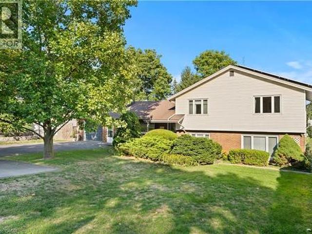 House for sale in Niagara, Ontario