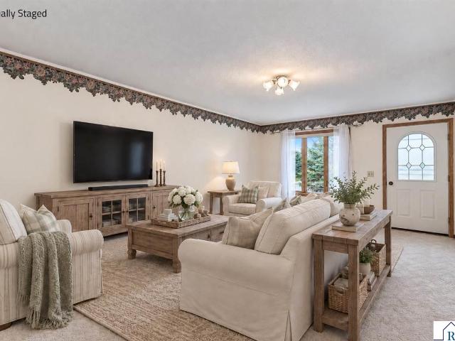 House for sale in New Ulm, Brown County