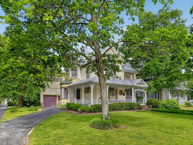 House for sale in Carthage, Missouri
