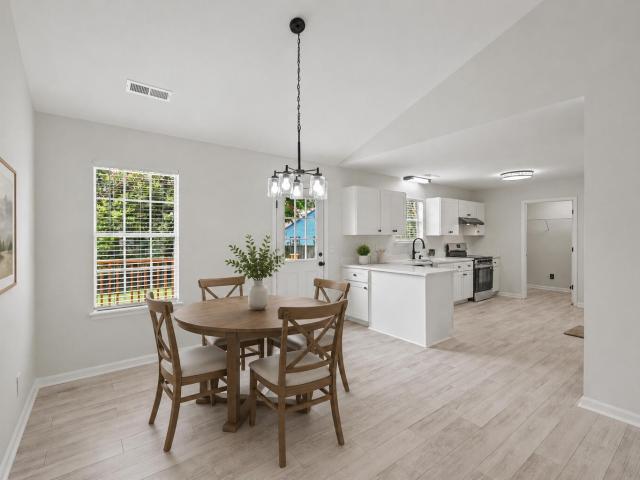 House for sale in Hanahan, South Carolina