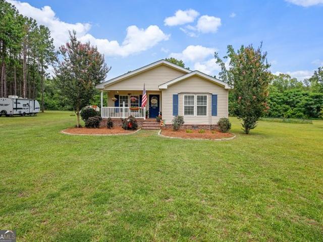 House for sale in Pembroke, Georgia