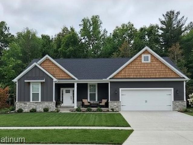 House for sale in Fenton, Michigan