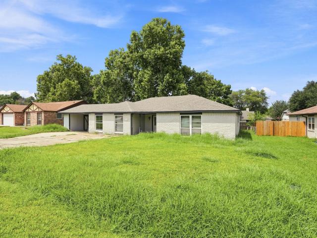 House for sale in Willis, Texas