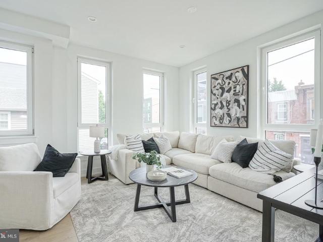 Townhouse for sale in Philadelphia, Pennsylvania