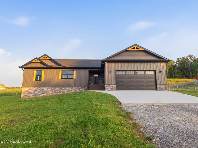 House for sale in Friendsville, East Tennessee
