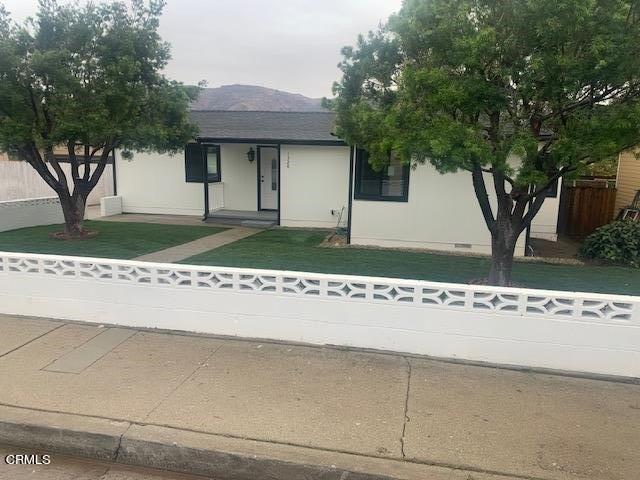House for sale in Santa Paula, California