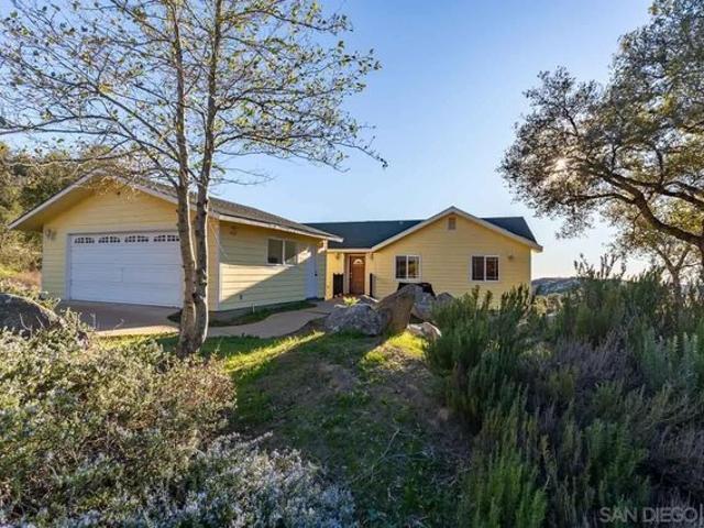 House for sale in Santa Ysabel, California