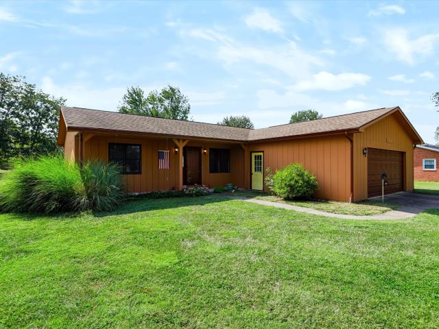 House for sale in Elizabethtown, Indiana