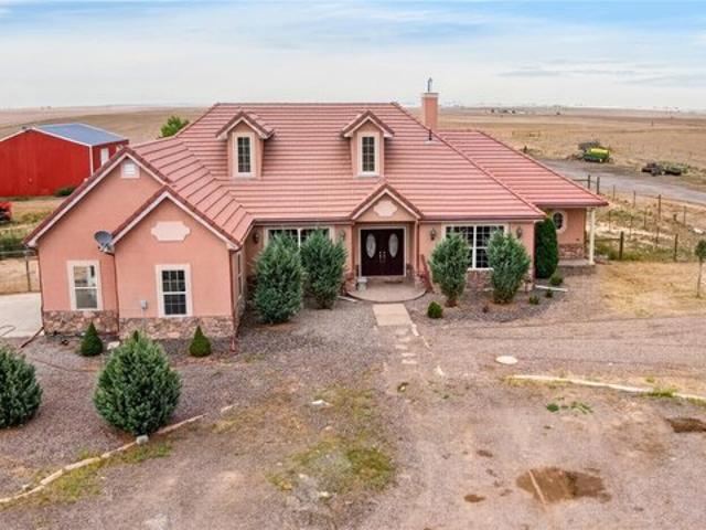 House for sale in Bennett, Colorado