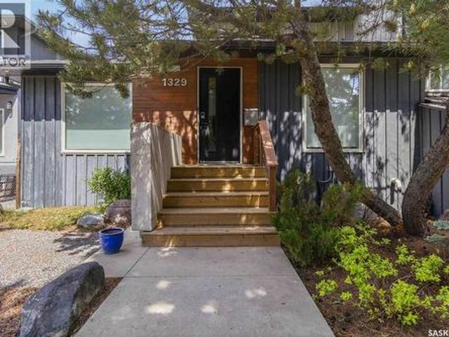 House for sale in Saskatoon, Saskatchewan