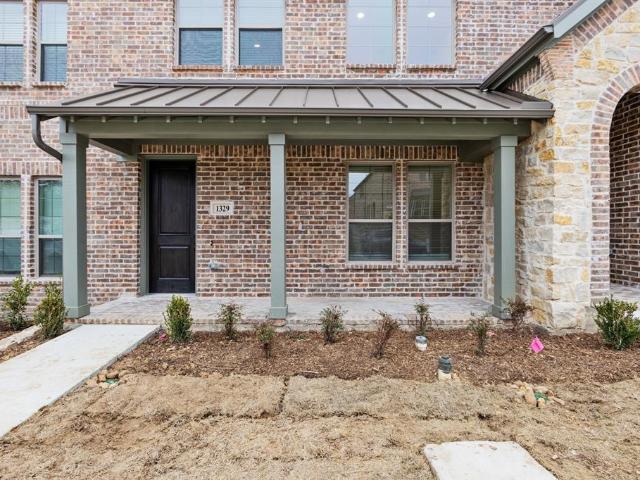 Townhouse for sale in Flower Mound, Texas