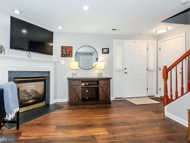 Townhouse for sale in Crofton, Maryland