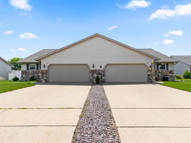 Condo for sale in De Pere, Wisconsin