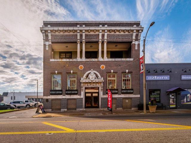 Commercial for sale in Murphysboro, Illinois